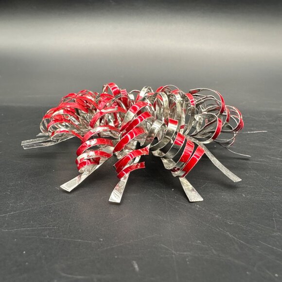 Vintage Atomic Starburst Christmas Ornaments Aluminum Handmade Set Of 2 Red - Picture 4 of 7